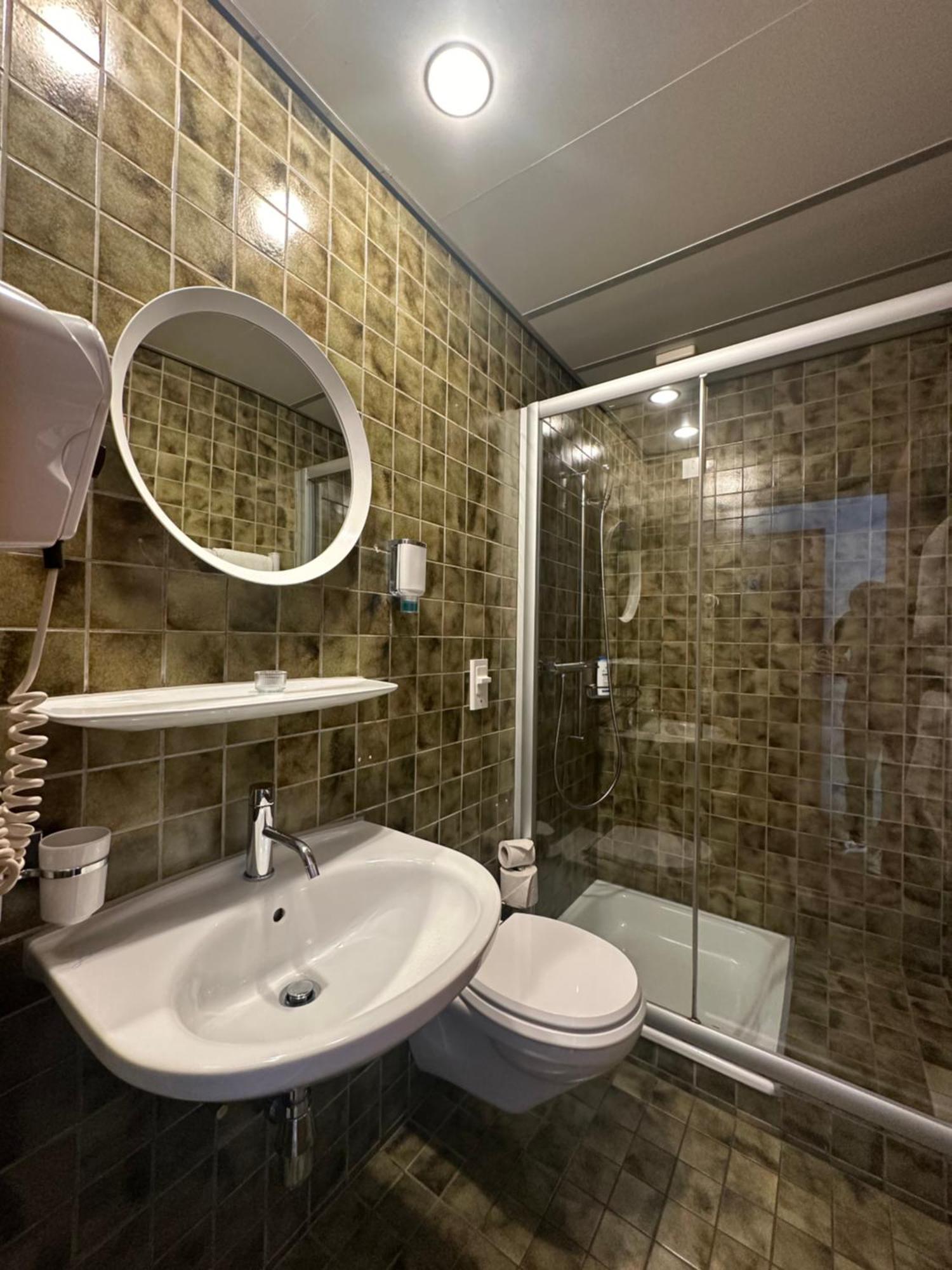 Hotel Croce Federale Bellinzona Kültér fotó